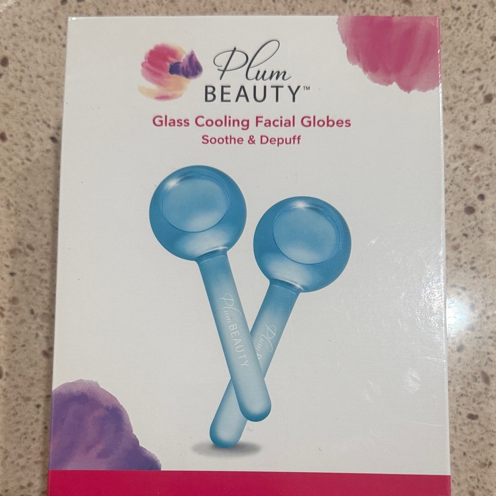Plum Beauty Glass Cooling Facial Globes - Blue